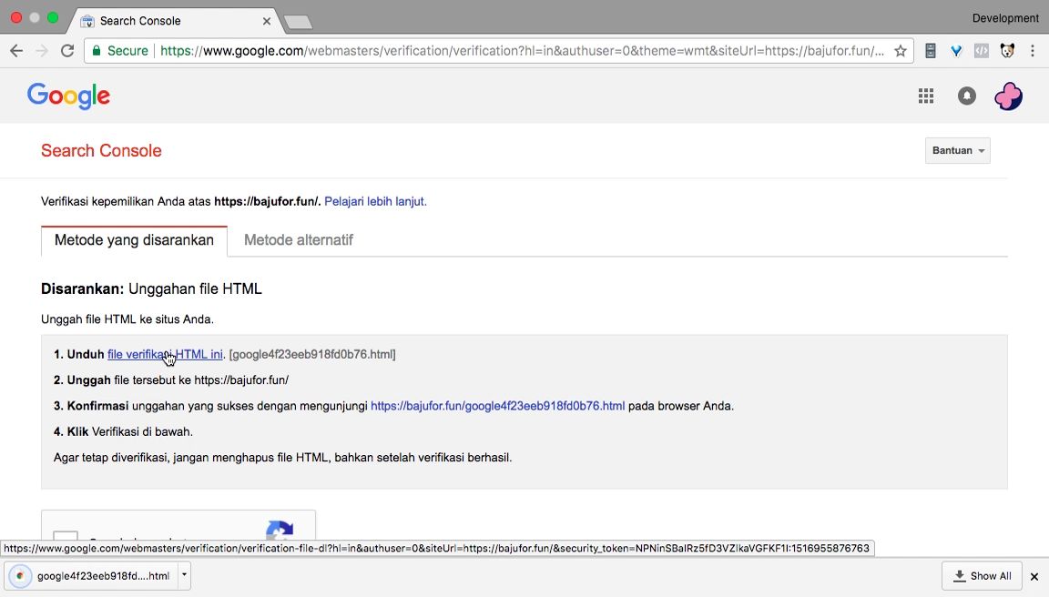Mendownload file verifikasi HTML Mendownload file verifikasi HTML