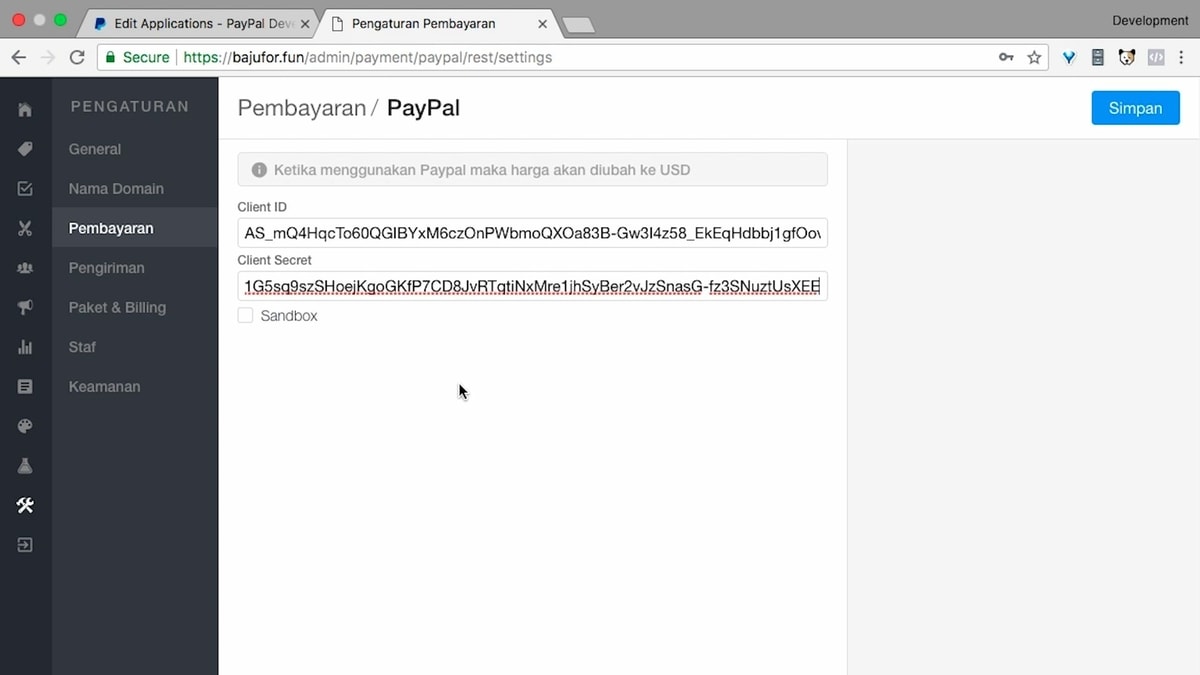 Paste Client ID dan Client Secret ke halaman pengaturan pembayaran Paste Client ID dan Client Secret ke halaman pengaturan pembayaran