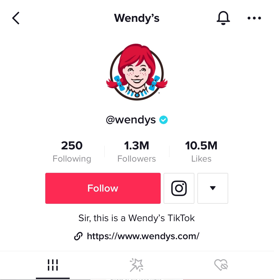 Official Wendy's memilih caption pendek tapi humoris, juga menambahkan link di bio TikTok
Gambar: TikTok Official Wendy's memilih caption pendek tapi humoris, juga menambahkan link di bio TikTok
Gambar: TikTok