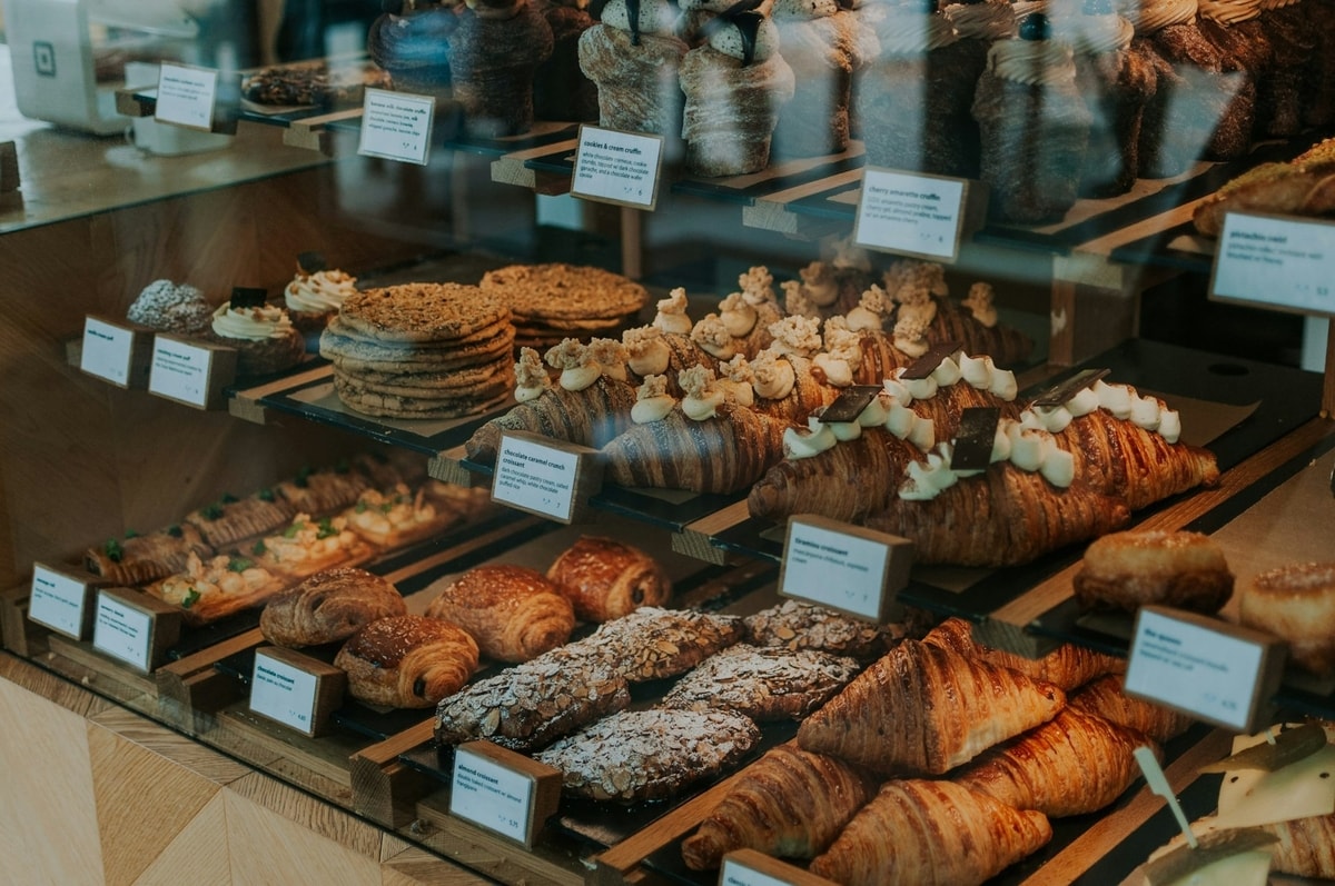 Ilustrasi harga-harga produk di sebuah bakery
Gambar: Unsplash/Peace Creative Ilustrasi harga-harga produk di sebuah bakery
Gambar: Unsplash/Peace Creative