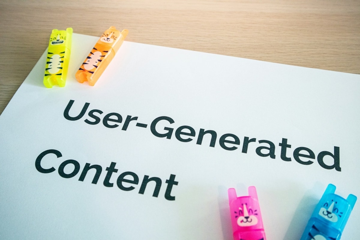 Ilustrasi User-generated content
Foto oleh Walls.io di Unsplash