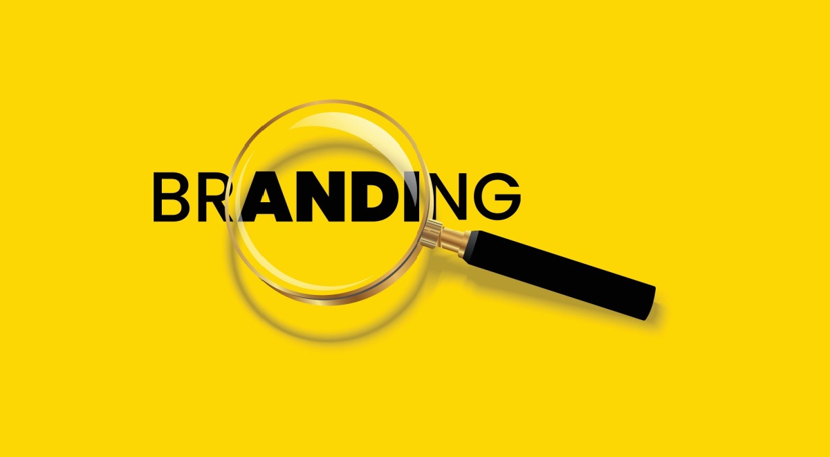 Apa itu branding?
Gambar: vowels.ae Apa itu branding?
Gambar: vowels.ae