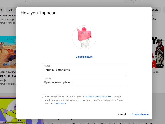Buat akun YouTube
Gambar: hootsuite.com